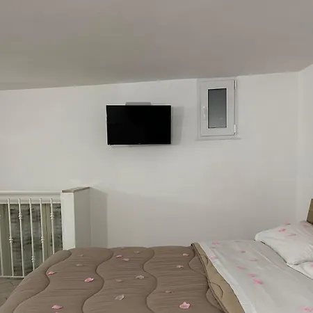 Casa Francesca - Vicino Napoli Comfort E Tranquillita *